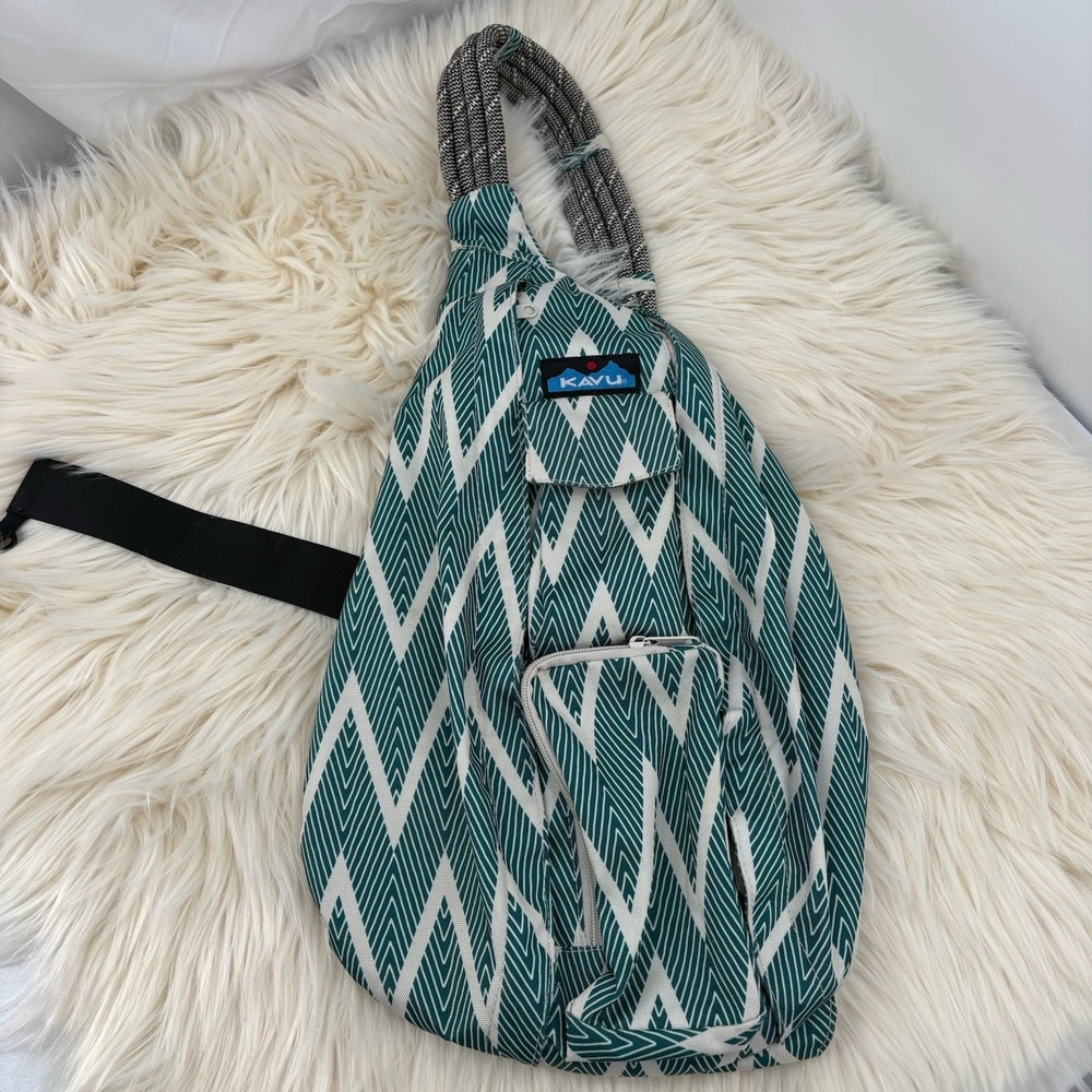 KAVU Rope Bag - Compact Lightweight Crossbody Sling - Green White